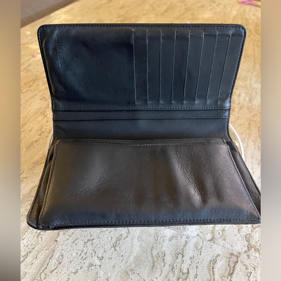 EUC Gorgeous Chanel matelasse bifold long wallet - Picture 4 of 13